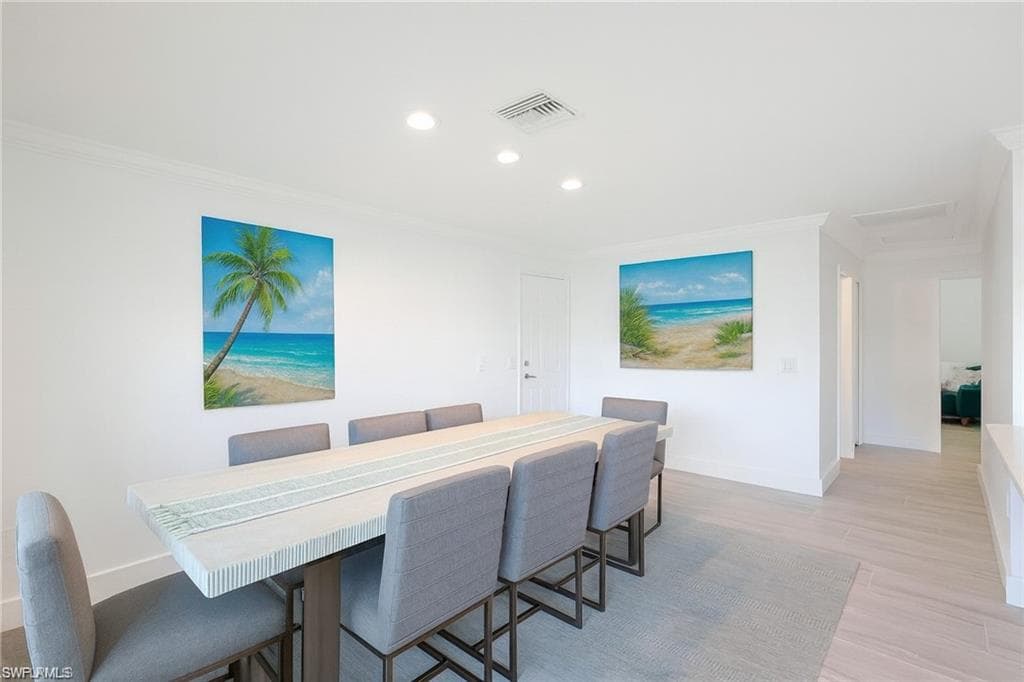 1250 Tuna CT, NAPLES FL 34102-16