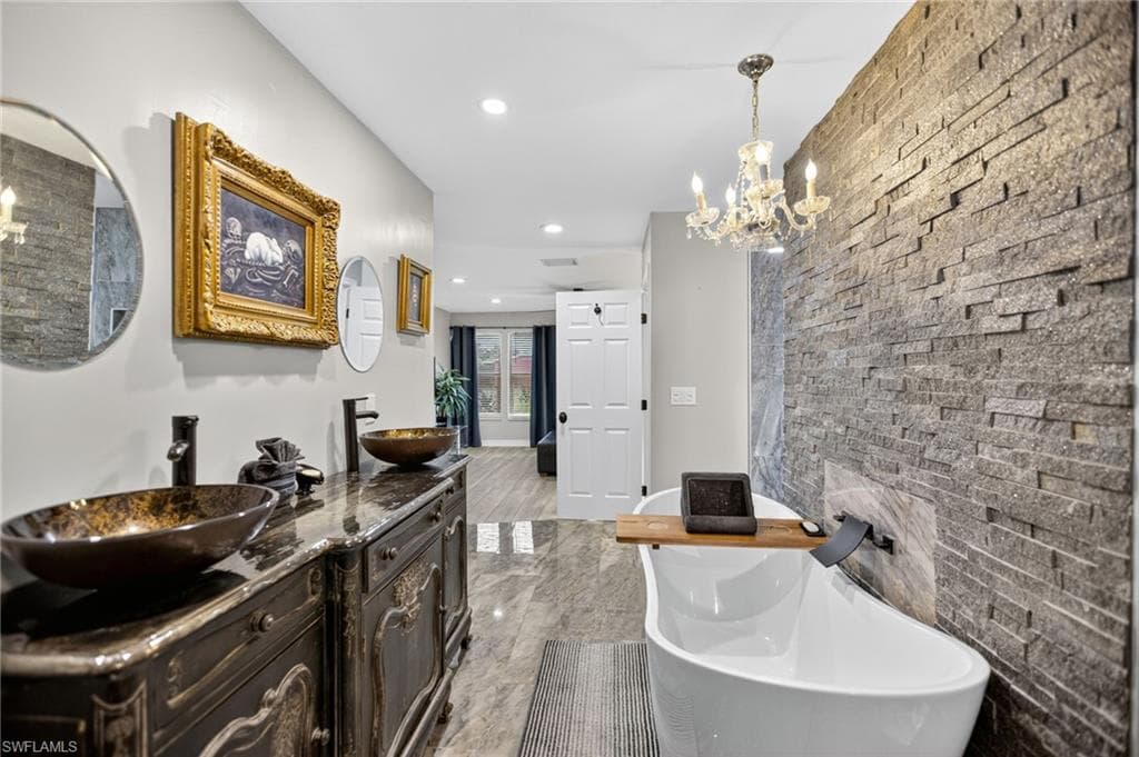 1549 Braeburn RD, FORT MYERS FL 33919-24