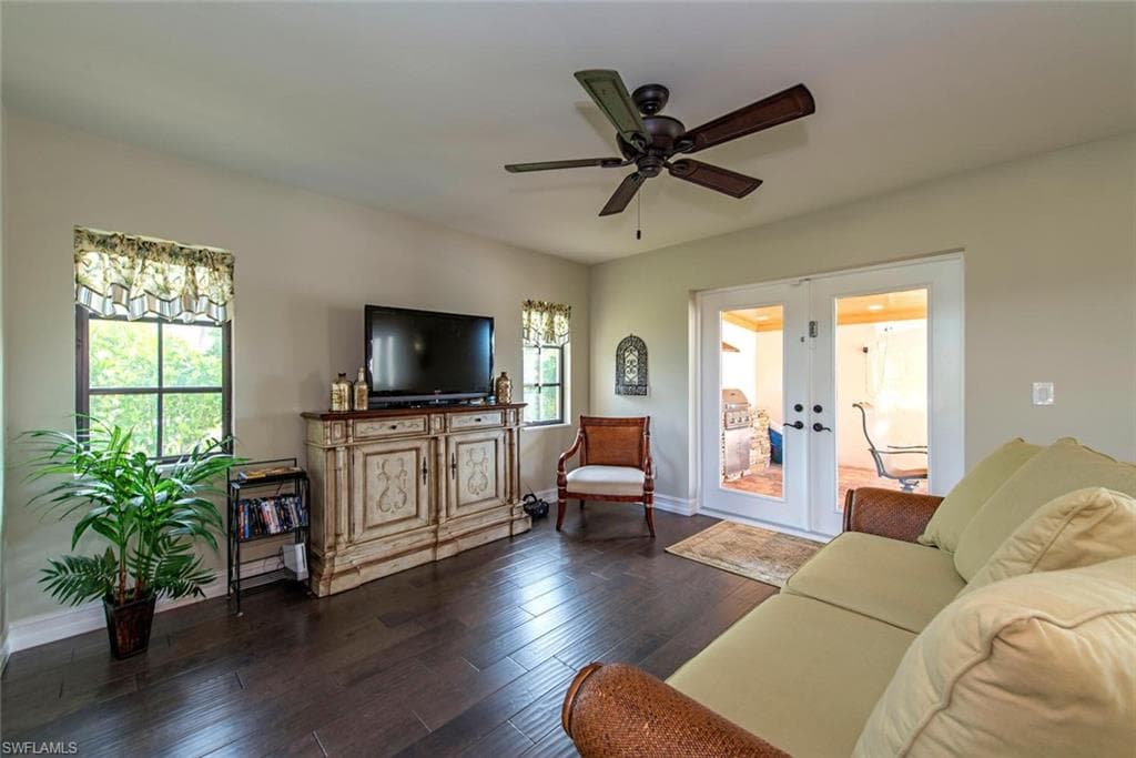 496 Flamingo AVE, NAPLES FL 34108-2