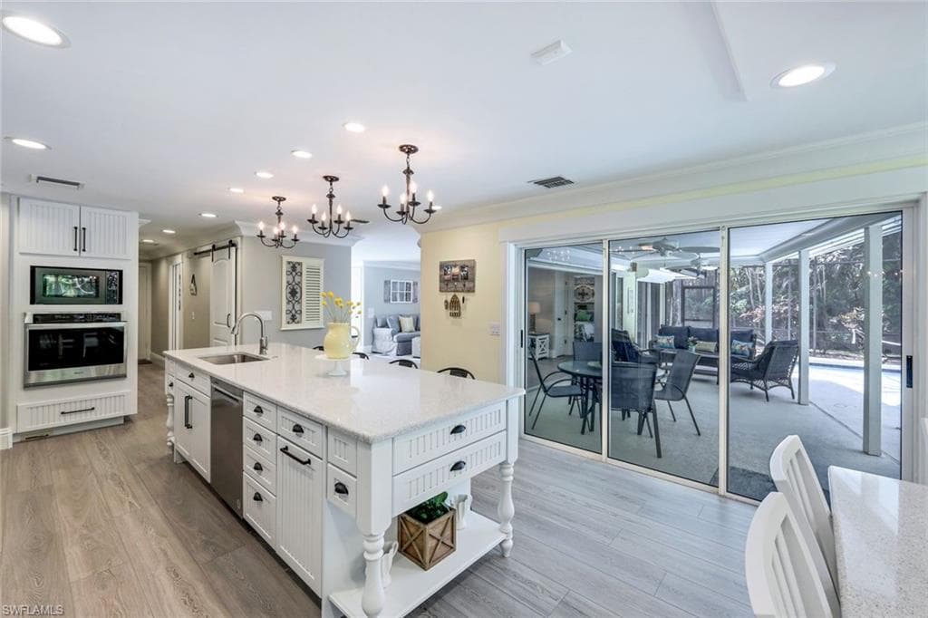 723 Willowhead DR-8