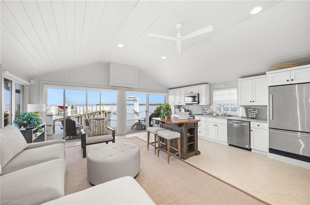 15735/737 Captiva DR, CAPTIVA FL 33924-38