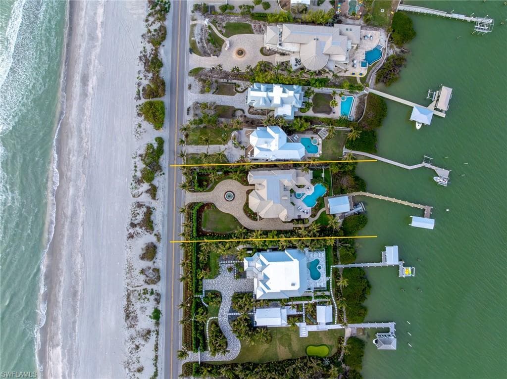 15735/737 Captiva DR, CAPTIVA FL 33924-6