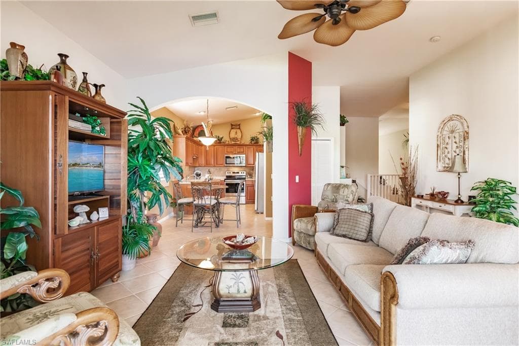 3011 Meandering WAY # 202, FORT MYERS FL 33905-16