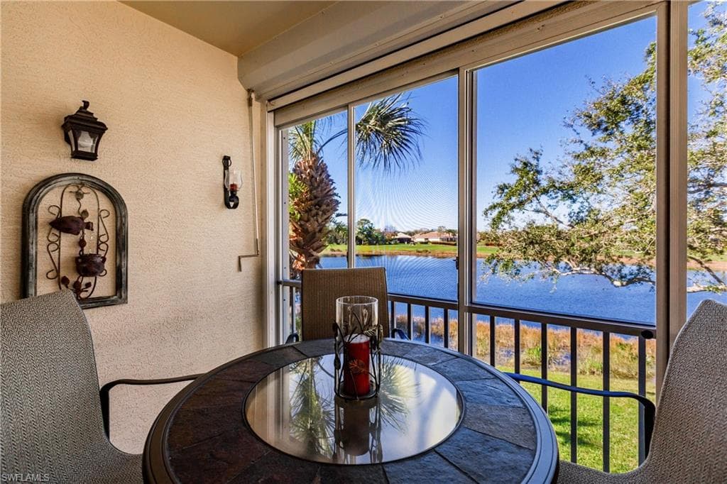 3011 Meandering WAY # 202, FORT MYERS FL 33905-38