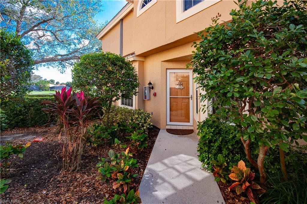 13020 Amberley CT # 301, BONITA SPRINGS FL 34135-1