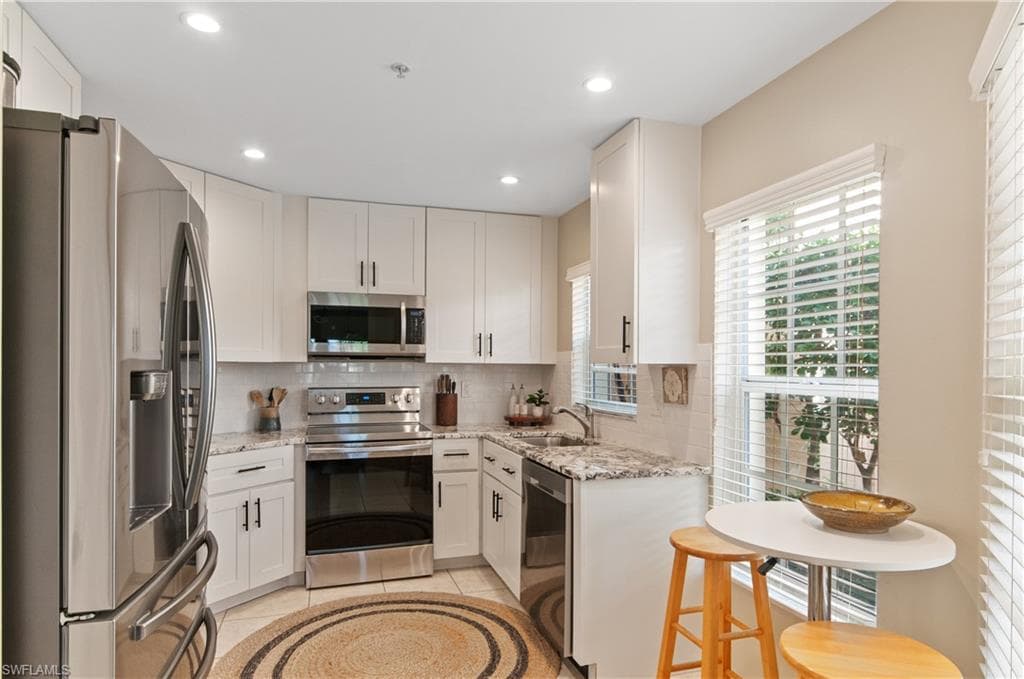 13020 Amberley CT # 301, BONITA SPRINGS FL 34135-6