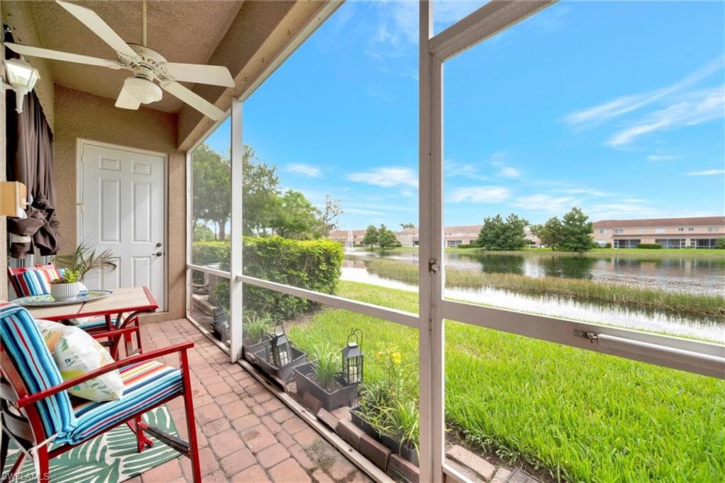 9808 Roundstone CIR, FORT MYERS FL 33967-26