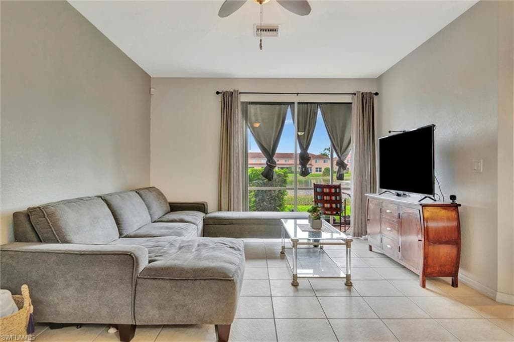 9808 Roundstone CIR, FORT MYERS FL 33967-6