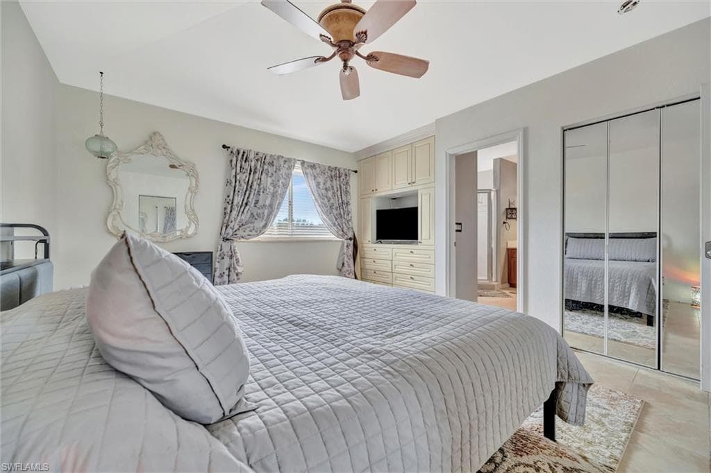 9808 Roundstone CIR, FORT MYERS FL 33967-18