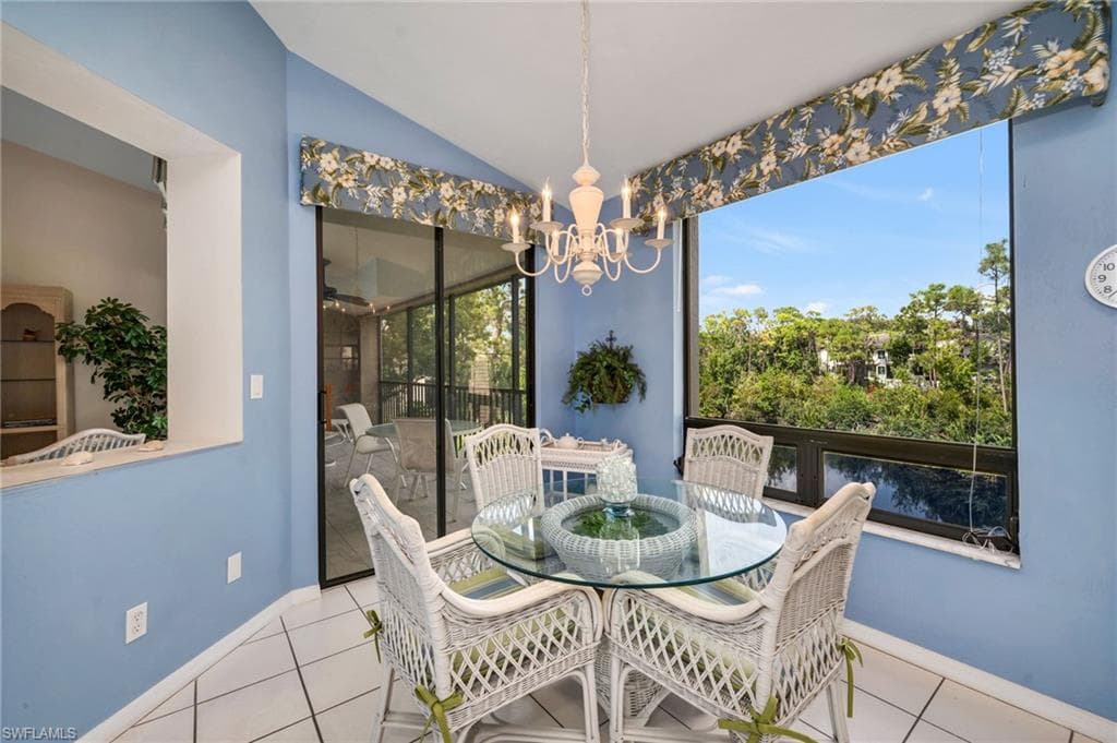 27026 Oakwood Lake DR # 202, BONITA SPRINGS FL 34134-8