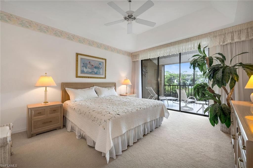 27026 Oakwood Lake DR # 202, BONITA SPRINGS FL 34134-9