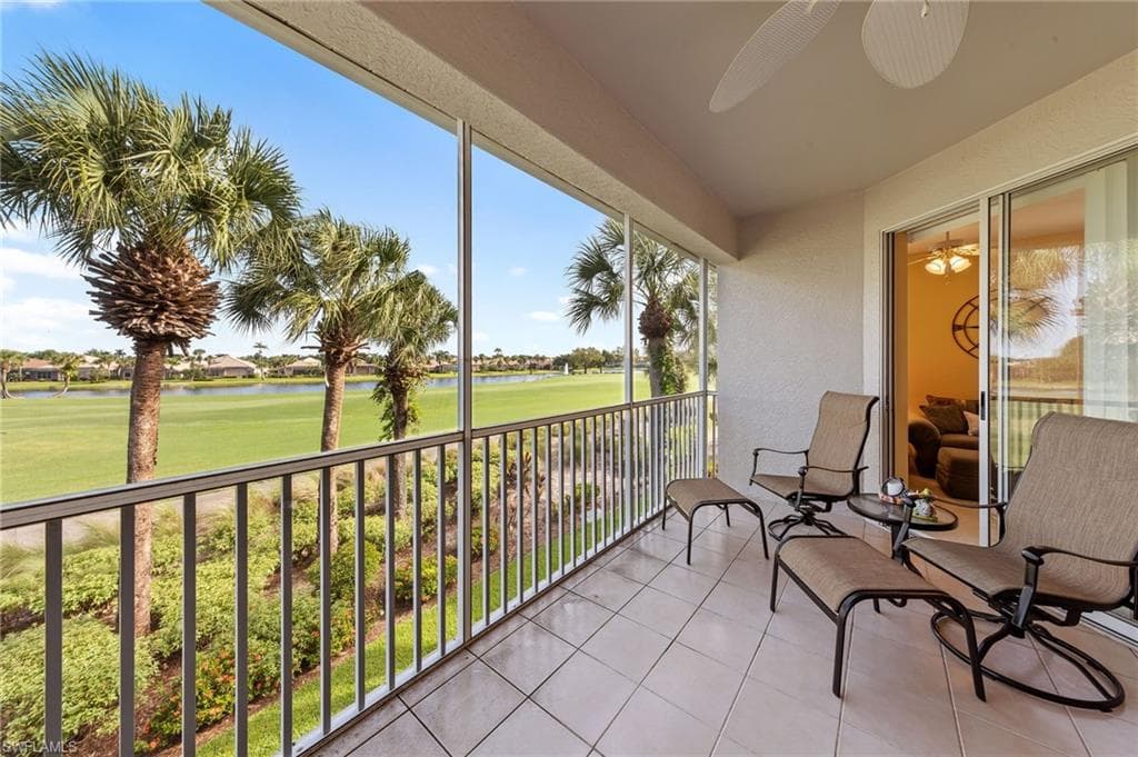 23600 Wisteria Pointe DR # 901, ESTERO FL 34135-15