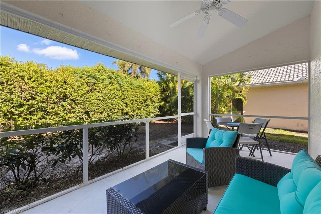 3605 Corinthian WAY, NAPLES FL 34105-22