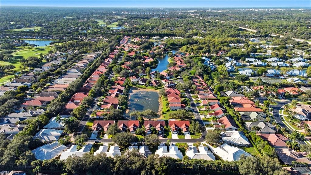 3605 Corinthian WAY, NAPLES FL 34105-30