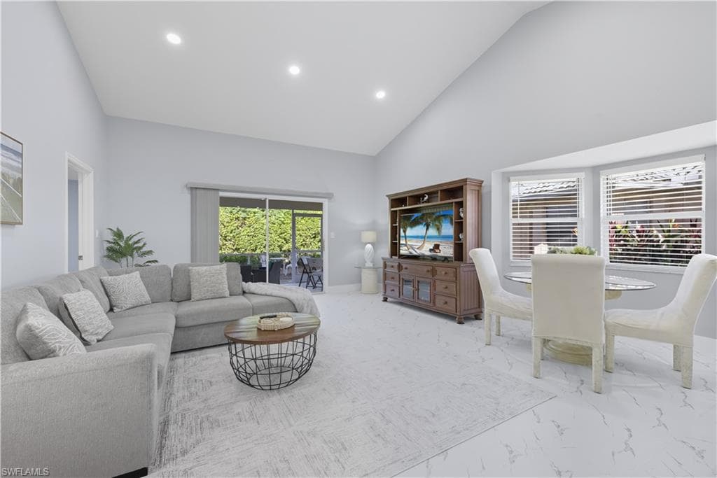 3605 Corinthian WAY, NAPLES FL 34105-3