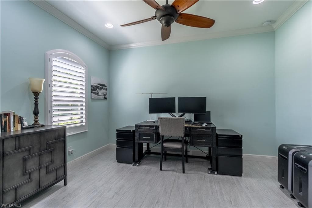 7590 Cypress Walk DR, FORT MYERS FL 33966-15