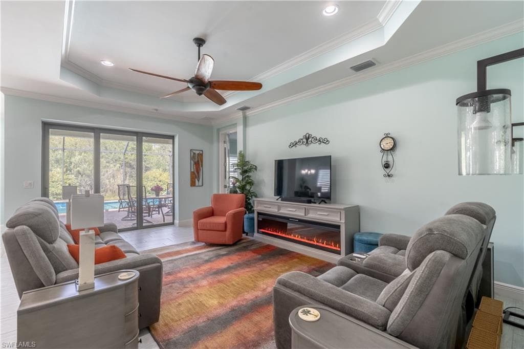 7590 Cypress Walk DR, FORT MYERS FL 33966-6