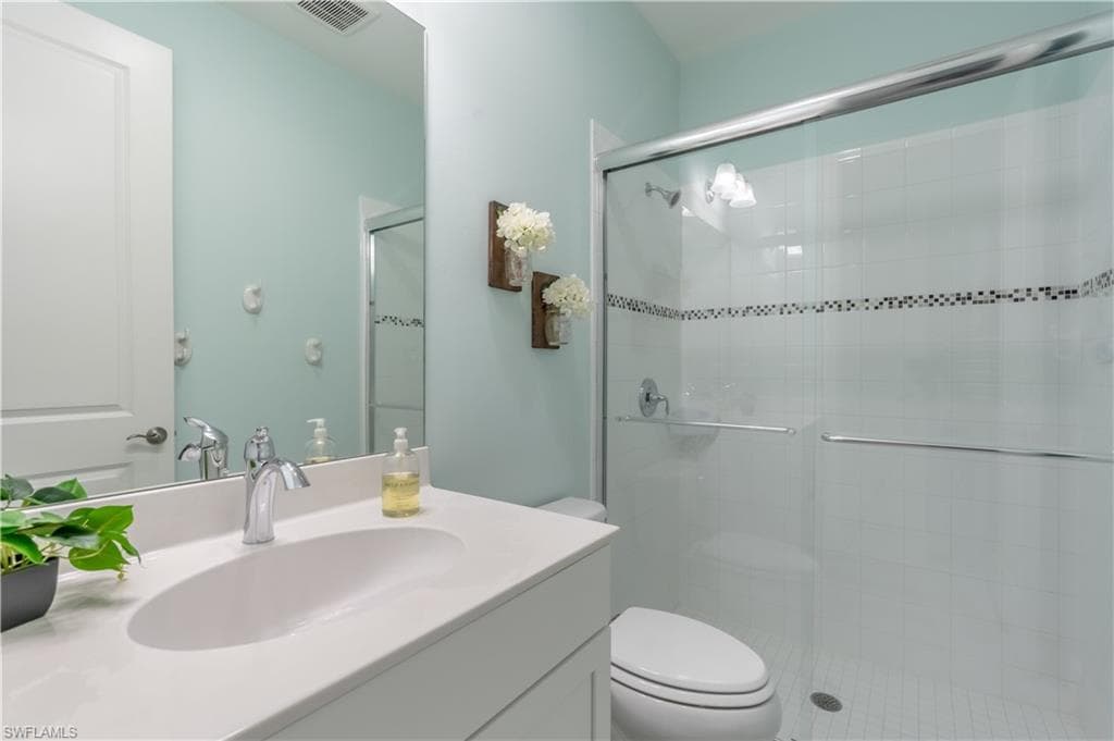 7590 Cypress Walk DR, FORT MYERS FL 33966-27