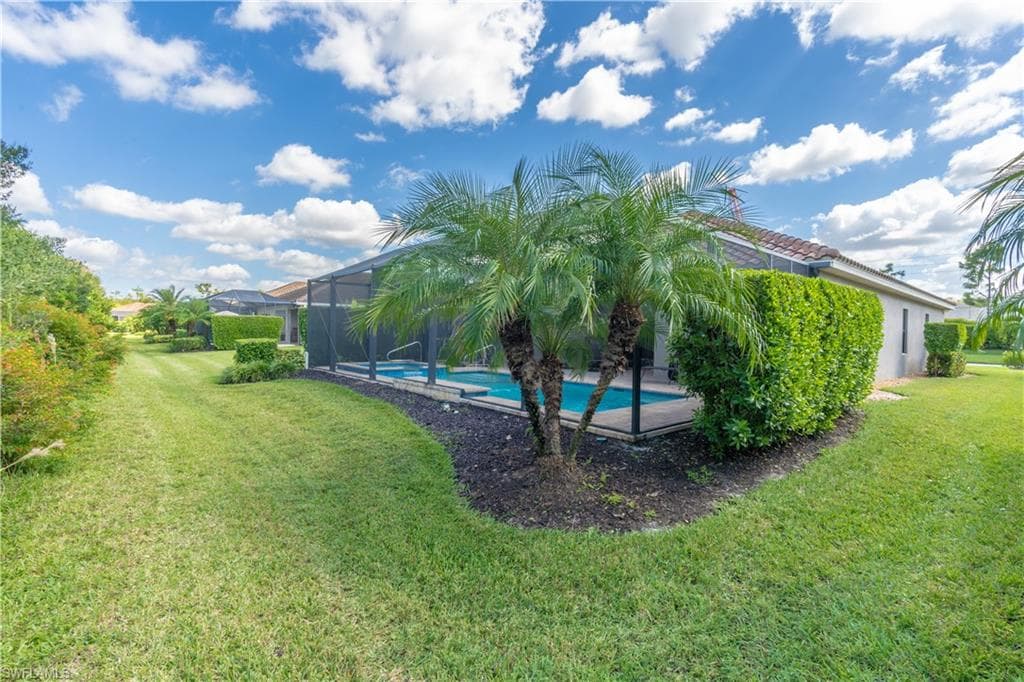 7590 Cypress Walk DR, FORT MYERS FL 33966-37