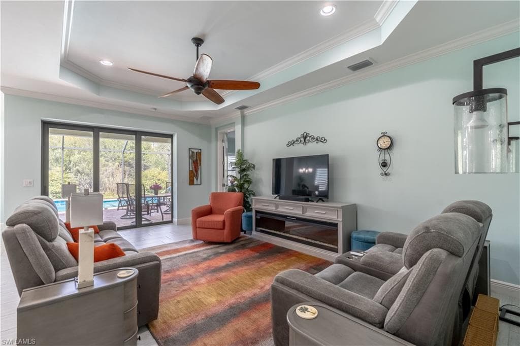 7590 Cypress Walk DR, FORT MYERS FL 33966-7