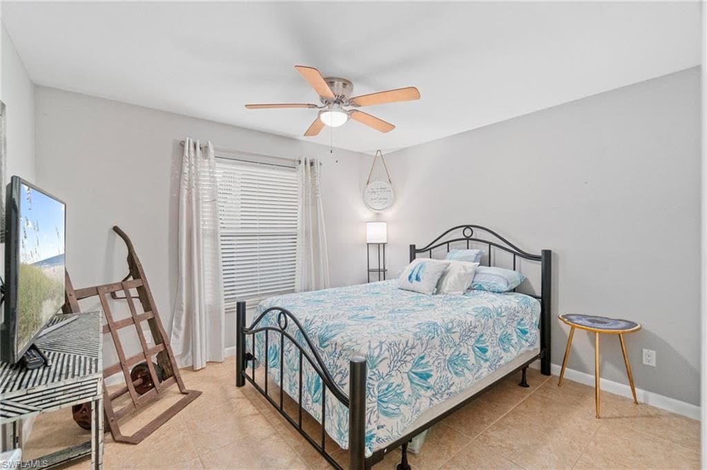 912 SW 48th TER # 107, CAPE CORAL FL 33914-13