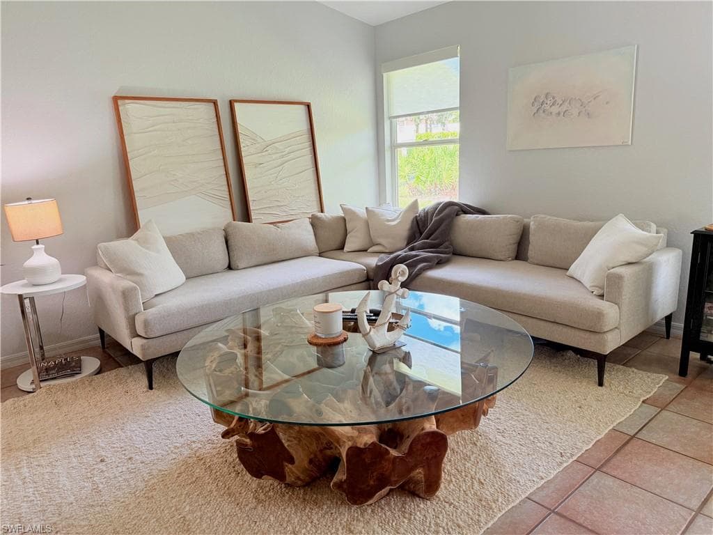 337 Emerald Bay CIR # U1, NAPLES FL 34110-2