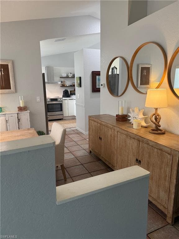 337 Emerald Bay CIR # U1, NAPLES FL 34110-10