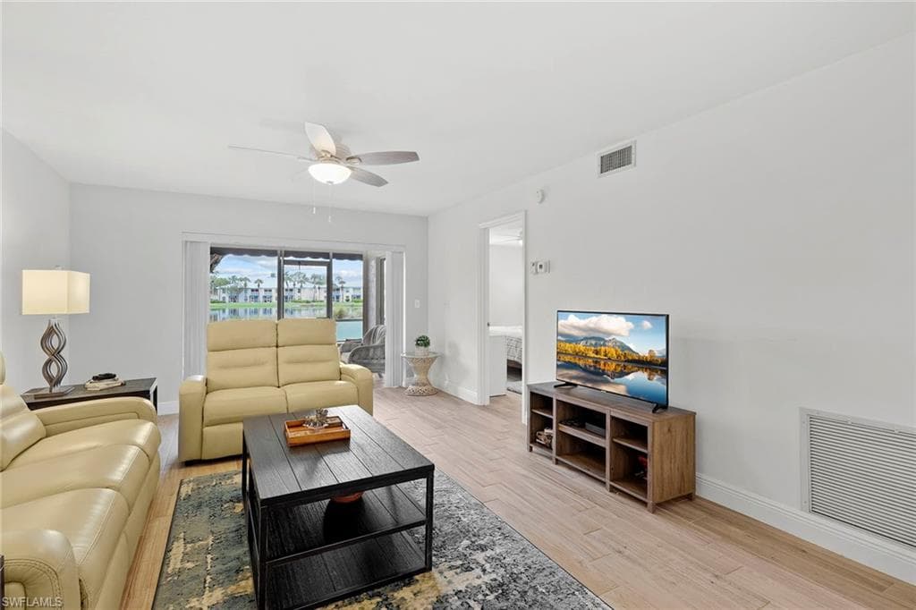 840 Gulf Pavillion DR # 103, NAPLES FL 34108-2