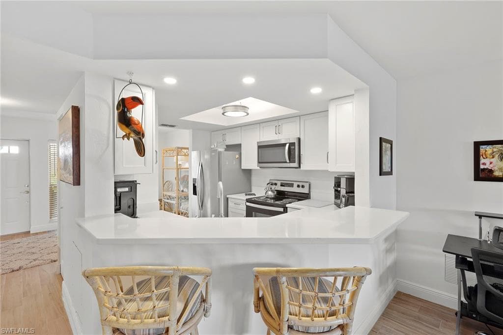 840 Gulf Pavillion DR # 103, NAPLES FL 34108-4