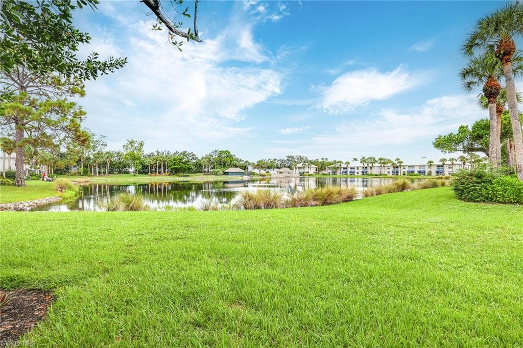 840 Gulf Pavillion DR # 103, NAPLES FL 34108-17