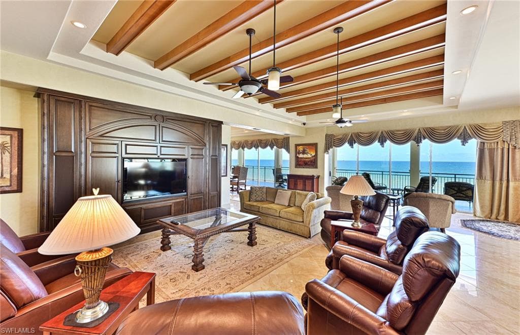 110 Saint Eustacius LN, BONITA SPRINGS FL 34134-5