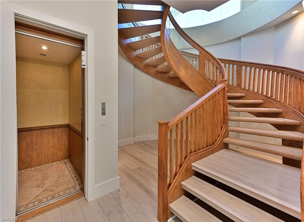 110 Saint Eustacius LN, BONITA SPRINGS FL 34134-15