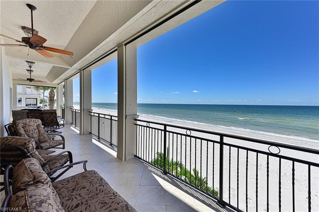 110 Saint Eustacius LN, BONITA SPRINGS FL 34134-7