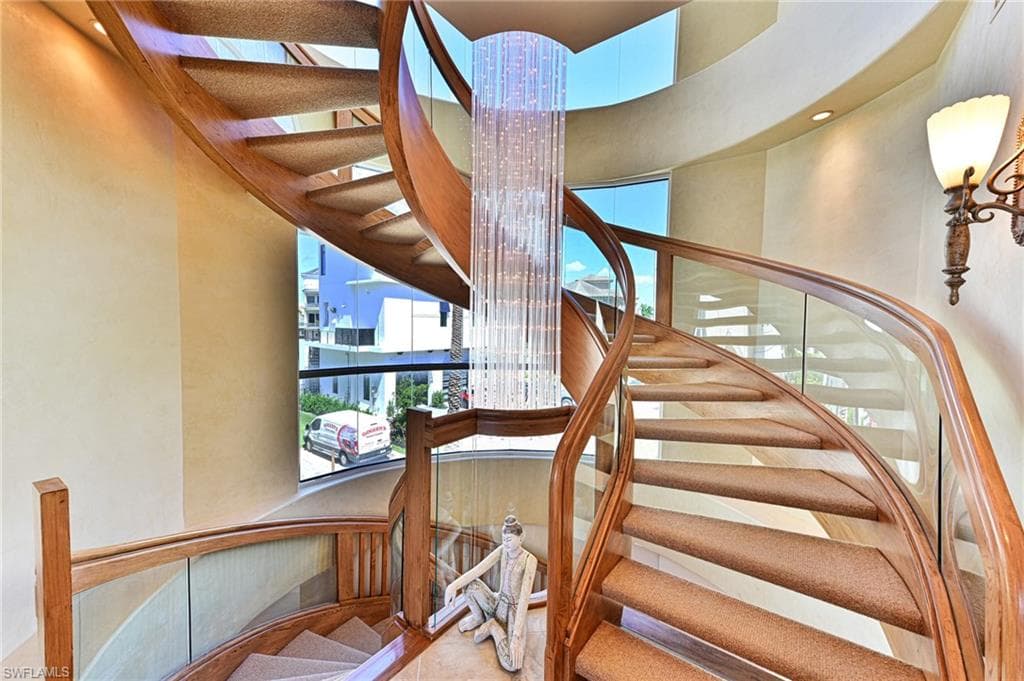 110 Saint Eustacius LN, BONITA SPRINGS FL 34134-20