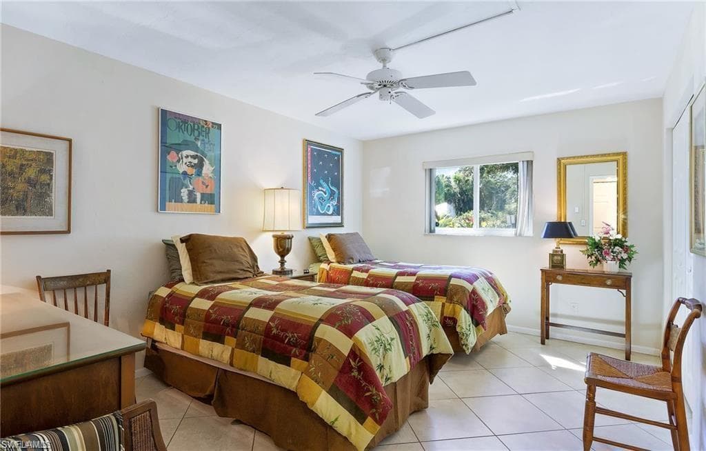 27249 Pullen AVE # 4, BONITA SPRINGS FL 34135-5