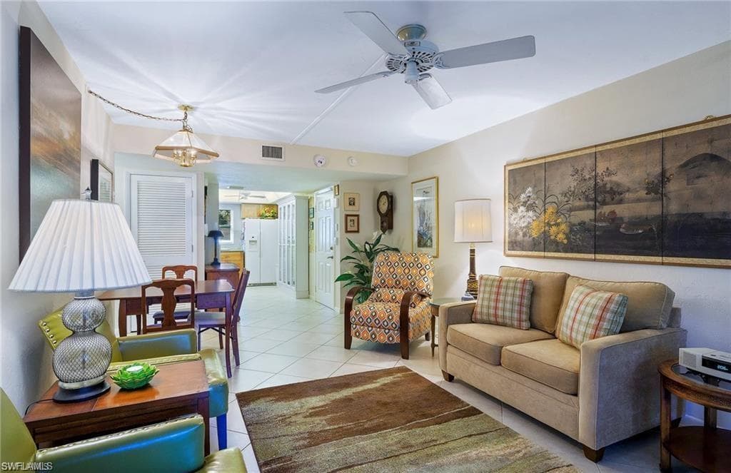 27249 Pullen AVE # 4, BONITA SPRINGS FL 34135-9