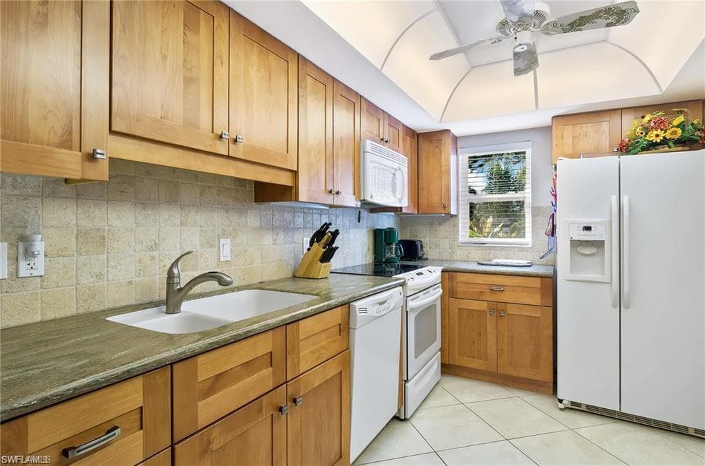 27249 Pullen AVE # 4, BONITA SPRINGS FL 34135-3