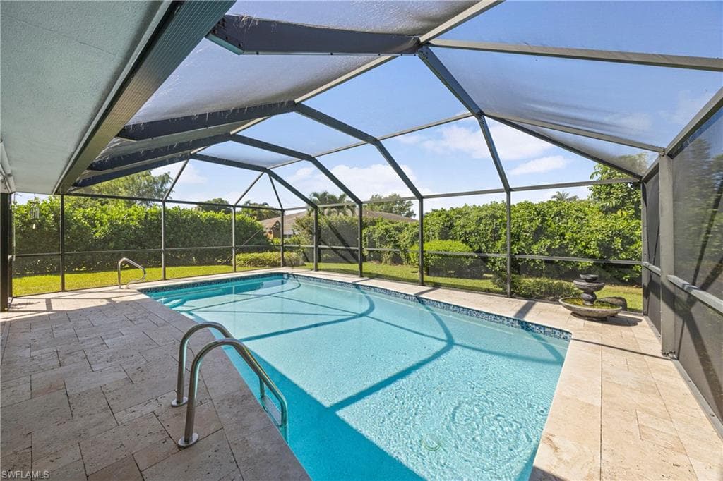 9757 Berkshire ST, NAPLES FL 34109-27