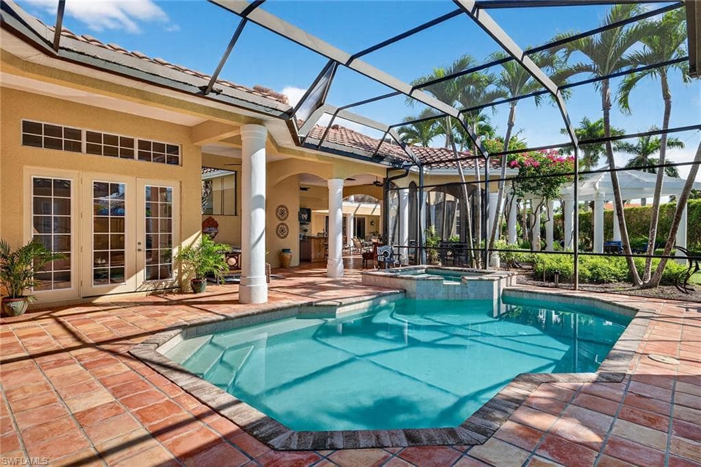 556 Eagle Creek DR, NAPLES FL 34113-16