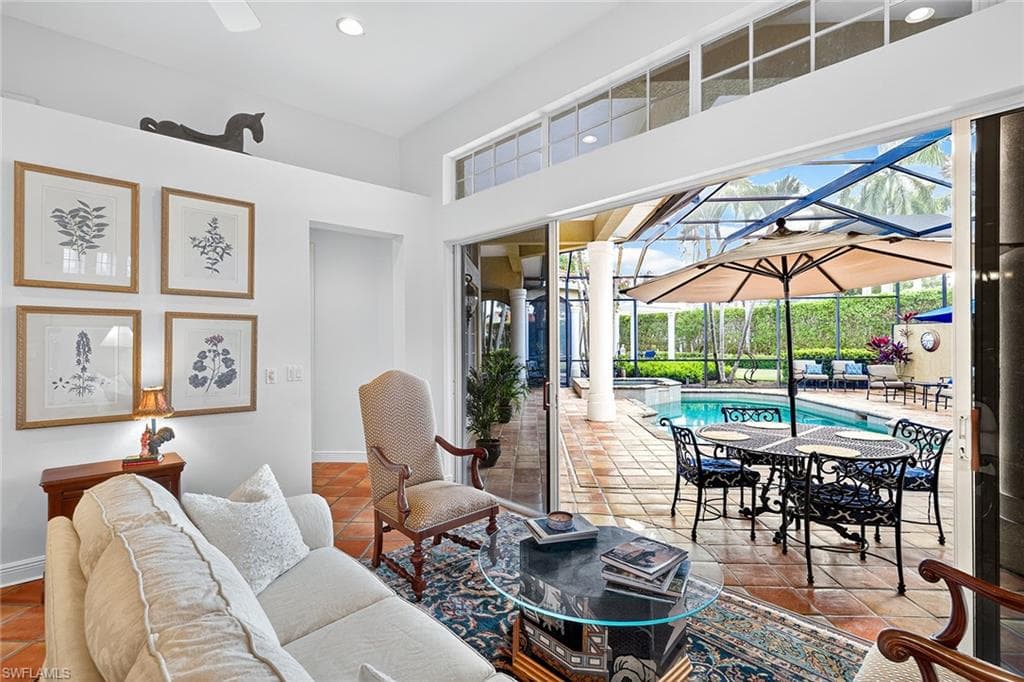 556 Eagle Creek DR, NAPLES FL 34113-25