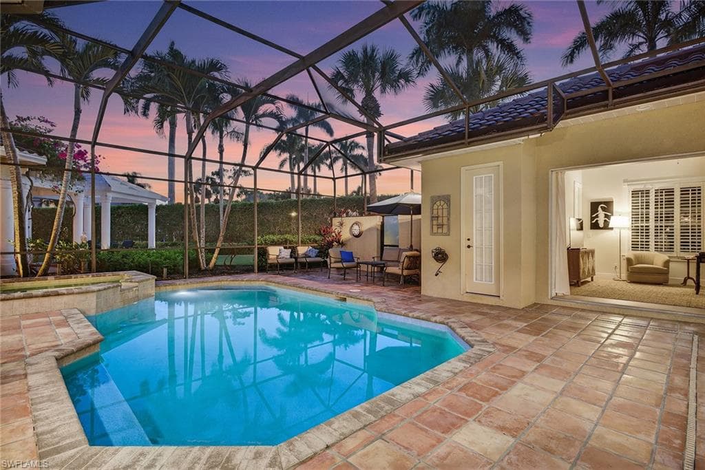 556 Eagle Creek DR, NAPLES FL 34113-19
