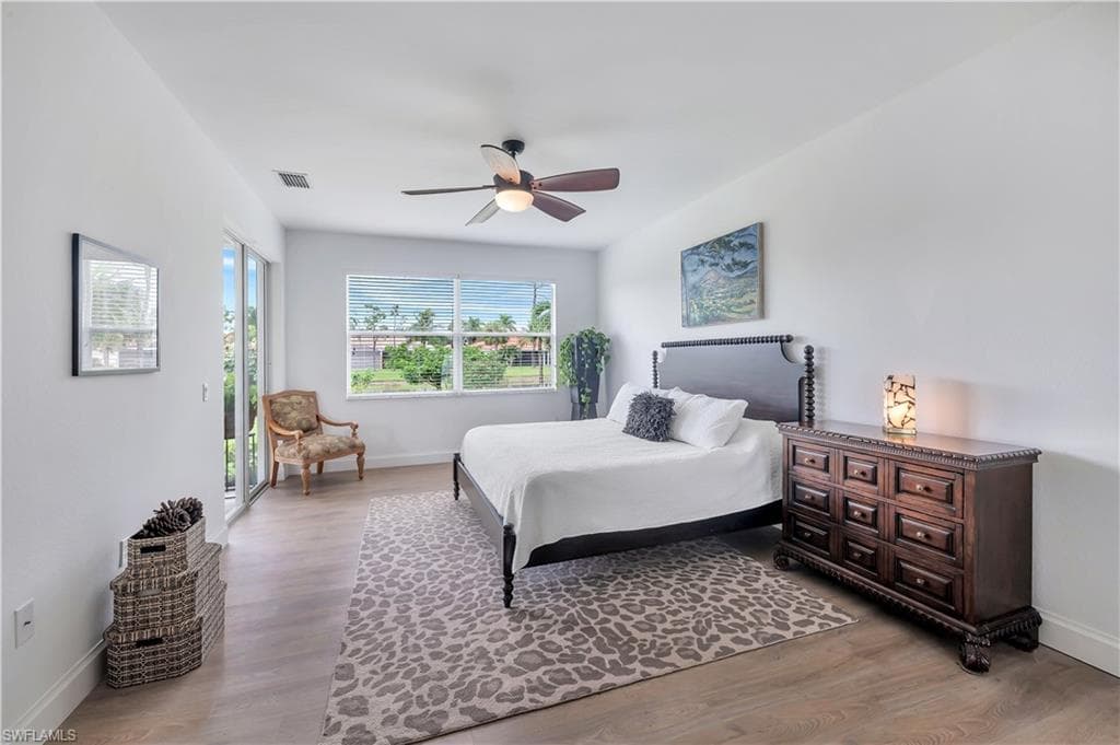 14095 Mirror CT, NAPLES FL 34114-15