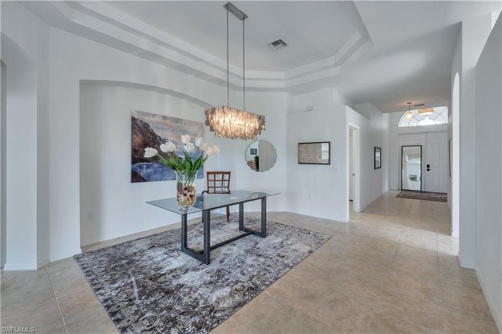 14095 Mirror CT, NAPLES FL 34114-8