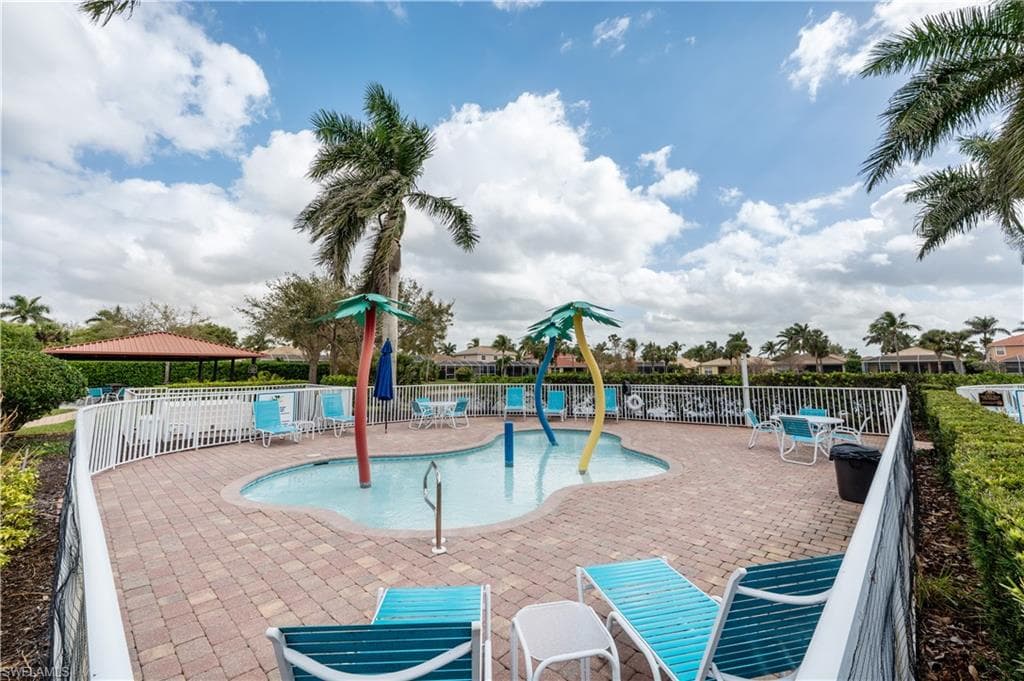 14095 Mirror CT, NAPLES FL 34114-36