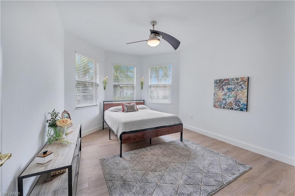 14095 Mirror CT, NAPLES FL 34114-20