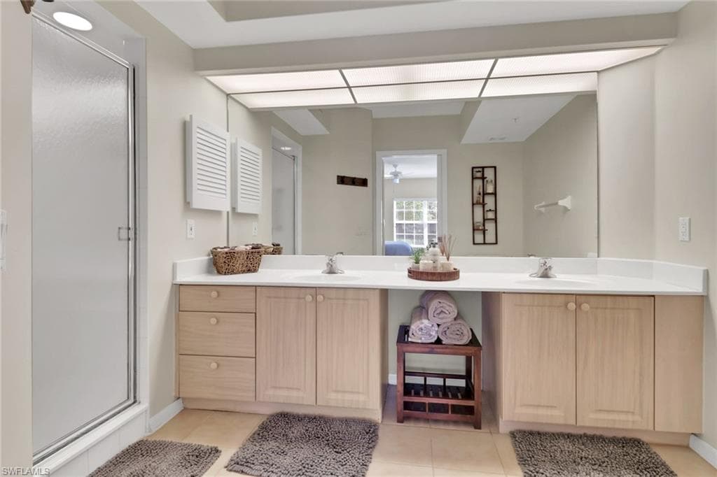 6923 Satinleaf RD N # 101, NAPLES FL 34109-16