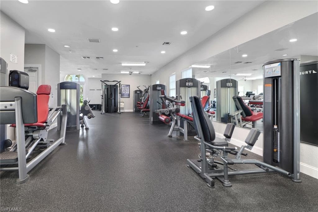 6923 Satinleaf RD N # 101, NAPLES FL 34109-33