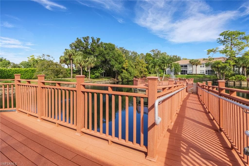 6923 Satinleaf RD N # 101, NAPLES FL 34109-38