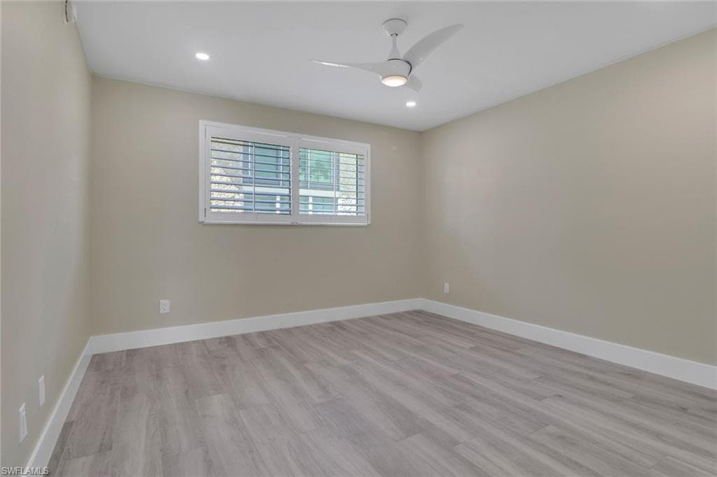 2500 Gulf Shore BLVD N # S10, NAPLES FL 34103-22