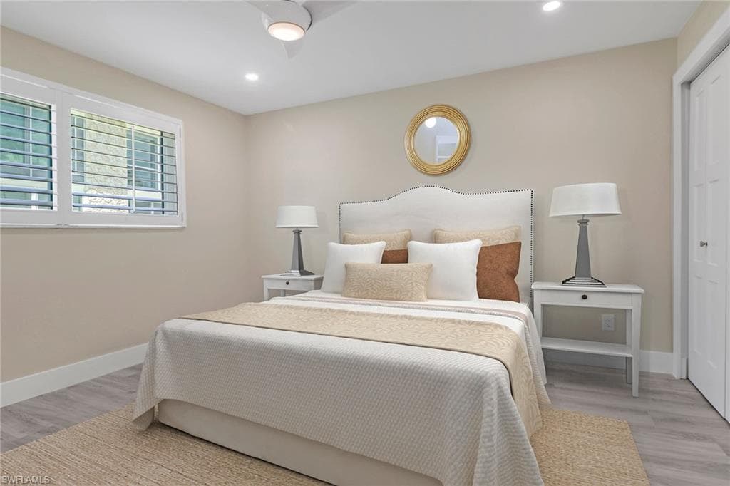 2500 Gulf Shore BLVD N # S10, NAPLES FL 34103-23